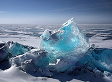 奥纳纳抵达土耳其，受到当地球迷的热情欢迎