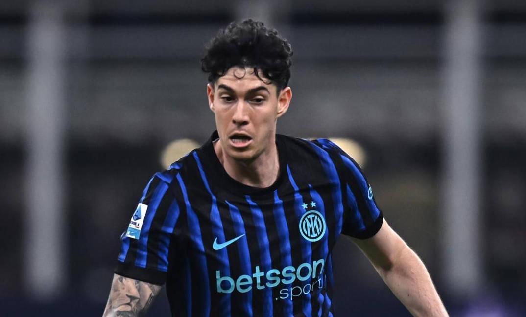 咪咕体育直播-意媒：巴斯托尼仍在与轻微膝伤作斗争，周末出战科莫存疑